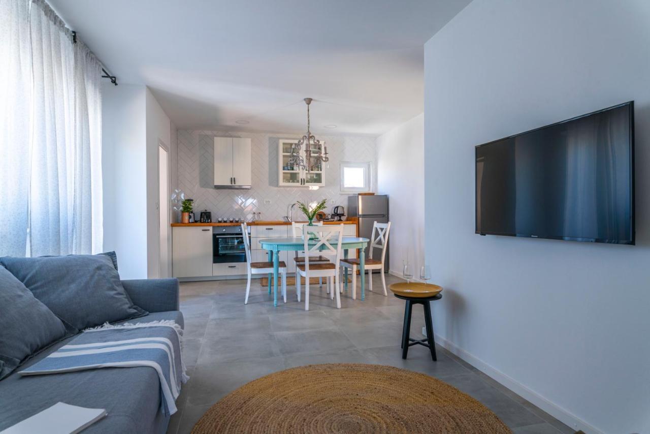 Charming Tale Apartments Modun19 Пировац Экстерьер фото