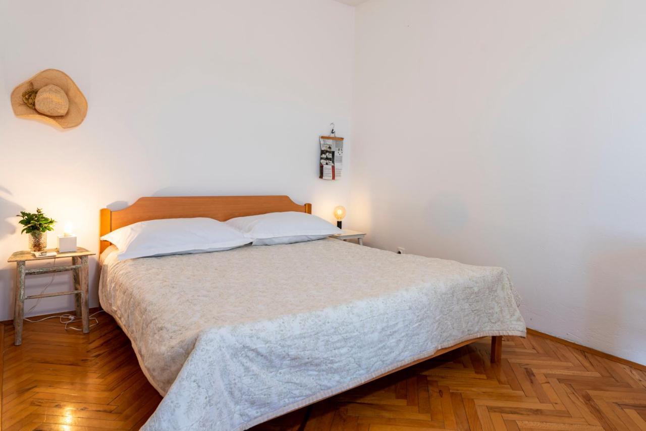 Charming Tale Apartments Modun19 Пировац Экстерьер фото