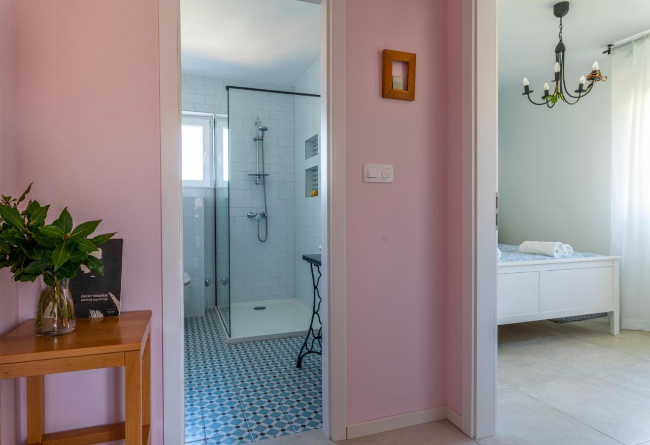 Charming Tale Apartments Modun19 Пировац Экстерьер фото