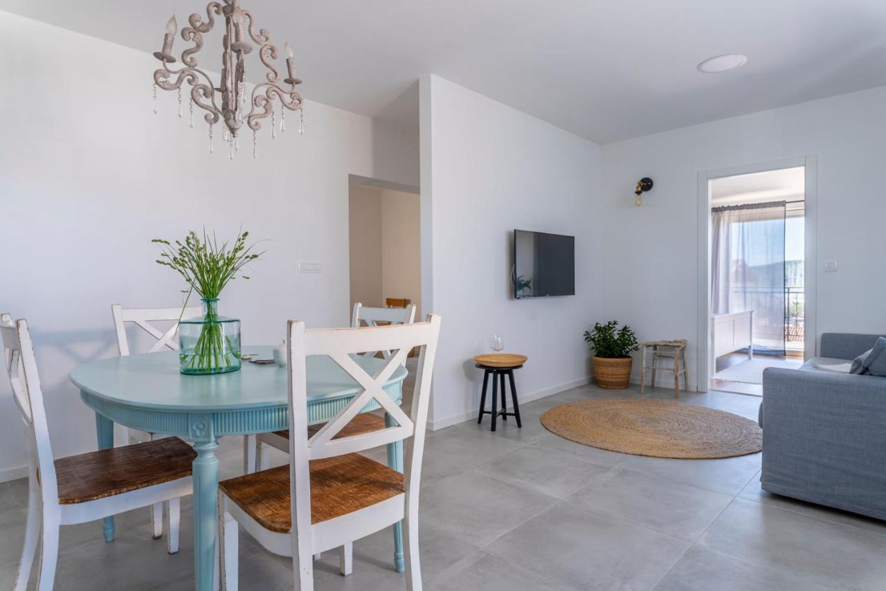 Charming Tale Apartments Modun19 Пировац Экстерьер фото