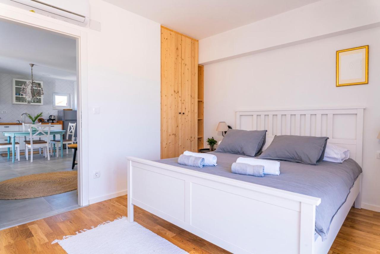 Charming Tale Apartments Modun19 Пировац Экстерьер фото